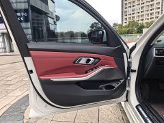BMW 3 Series 325i M Sport Package - ფოტო 17