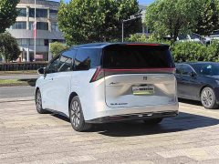Buick Zhijing Shijia Luxury Edition - ფოტო 9
