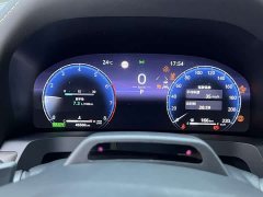 Toyota Vellfire Crown Hybrid 2.5L Executive Premier Edition - ფოტო 20