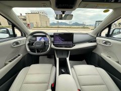 Lynk & Co Geely Lynk & Co 06 EM-P 2023 EM-P 126 Long Range Pro - ფოტო 7