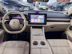 AITO Aion M5 Extended Range Ultra AWD - ფოტო 12