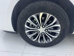 Buick GL8 Land Business Class Smart Edition - ფოტო 5