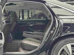 Audi A8 New Energy 2022 A8L 60 TFSIe quattro Heritage Edition - ფოტო 9