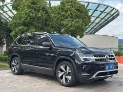Volkswagen Touareg 330TSI FWD Premium Luxury Edition - ფოტო 3