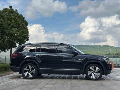 Volkswagen Touareg 330TSI FWD Premium Luxury Edition - ფოტო 7
