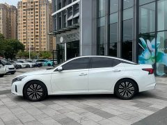 Nissan Teana 2.0L XL-TLS Comfort Edition - photo 3