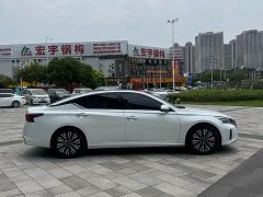 Nissan Teana 2.0L XL-TLS Comfort Edition - photo 5