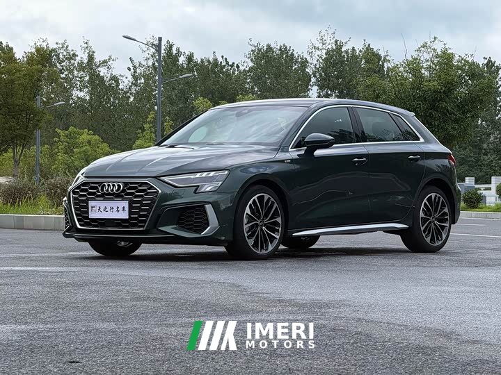 Audi A3 2023 Sportback 35 TFSI Fashion Sport - ავტომობილი ჩინეთიდან
