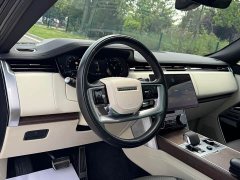 Land Rover Range Rover 3.0L V6 400PS Grand Jubilee Extended Wheelbase - ფოტო 12
