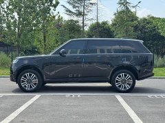 Land Rover Range Rover 3.0L V6 400PS Grand Jubilee Extended Wheelbase - ფოტო 4