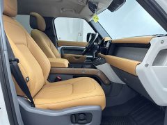Land Rover Defender 2022 110 P400 Dark Special Edition - ფოტო 11