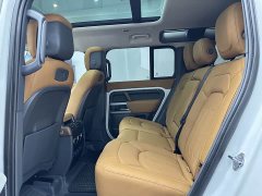 Land Rover Defender 2022 110 P400 Dark Special Edition - ფოტო 9
