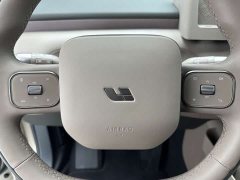 Li Auto L9 Livis - ფოტო 14