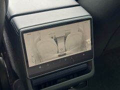 Tesla Model 3 2023 Long Range All-Wheel Drive - ფოტო 8