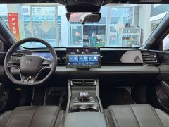 BYD Qin L DM-i 120KM Excellence Edition - ფოტო 11
