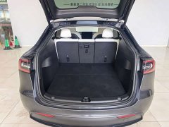 Tesla Model Y Rear-Wheel Drive - ფოტო 10