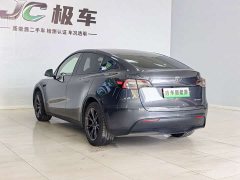 Tesla Model Y Rear-Wheel Drive - ფოტო 14