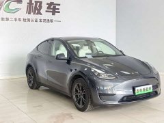 Tesla Model Y Rear-Wheel Drive - ფოტო 3