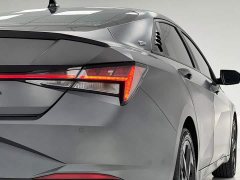 Hyundai Elantra 1.5L CVT 20th Anniversary Edition - ფოტო 13