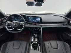 Hyundai Elantra 1.5L CVT 20th Anniversary Edition - ფოტო 16