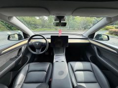 Tesla Model Y 2022 Facelift Rear-Wheel Drive - ფოტო 12