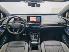 Geely ID.4 CROZZ Starlight Night Launch RWD - ფოტო 15