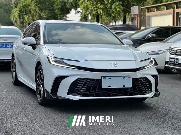 Toyota Camry 2026 Hybrid 2.0 HSE Sport Lite - ავტომობილი ჩინეთიდან