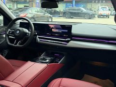 BMW 5 Series 2024 525Li M Sport Package - ფოტო 11