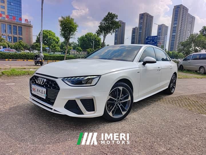 Audi A4L 40 TFSI Fashion Dynamic