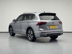 Volkswagen Tiguan L Facelift 330TSI Automatic FWD R-Line Comfort Edition - ფოტო 4