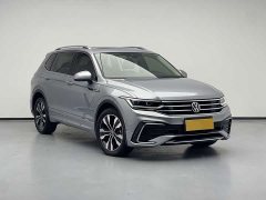 Volkswagen Tiguan L Facelift 330TSI Automatic FWD R-Line Comfort Edition - ფოტო 5