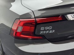 Volvo S90 Plug-in Hybrid 2022 T8 E-Drive Hybrid Smart Luxury Edition - ფოტო 11