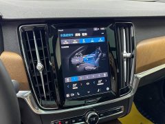 Volvo S90 Plug-in Hybrid 2022 T8 E-Drive Hybrid Smart Luxury Edition - ფოტო 19