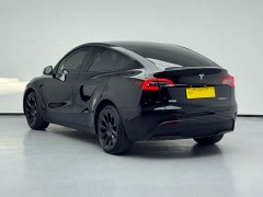 Tesla Model Y Long Range All-Wheel Drive 3D7 - ფოტო 16