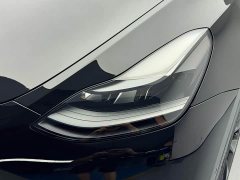 Tesla Model Y Long Range All-Wheel Drive 3D7 - ფოტო 4