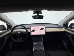 Tesla Model Y Long Range All-Wheel Drive 3D7 - ფოტო 9