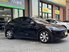Tesla Model Y 2022 Facelift Rear-Wheel Drive - ფოტო 3