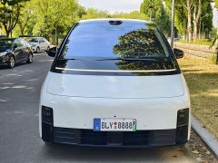 Li Auto MEGA Home Family Edition - ფოტო 2