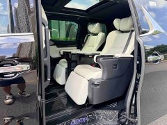 Lexus LM 2020 300h 7-Seater Elegant Edition - ფოტო 13