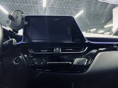 Toyota C-HR 2.0L Luxury - ფოტო 15