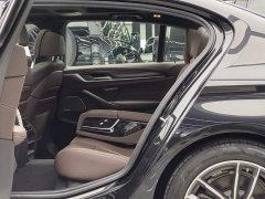 BMW 5 Series New Energy 535Le Pioneer Edition M Sport Package - ფოტო 9