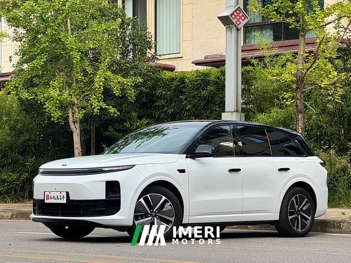 Li Auto L6 Pro - ავტომობილი ჩინეთიდან