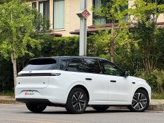 Li Auto L6 Pro - ფოტო 11