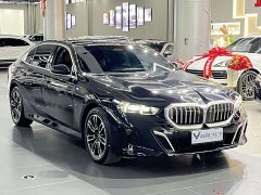 BMW 5 Series 530Li Premier M Sport Package - ფოტო 3