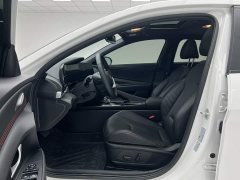 Hyundai Elantra 2022 1.5L CVT 20th Anniversary Edition - ფოტო 14