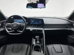 Hyundai Elantra 2022 1.5L CVT 20th Anniversary Edition - ფოტო 17