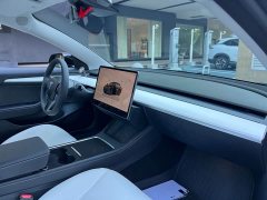 Tesla Model 3 Performance All-Wheel Drive - ფოტო 11