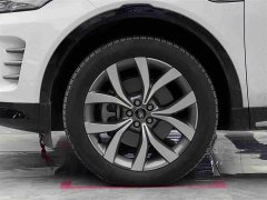 Land Rover Discovery Sport Luxury Custom Edition - ფოტო 4