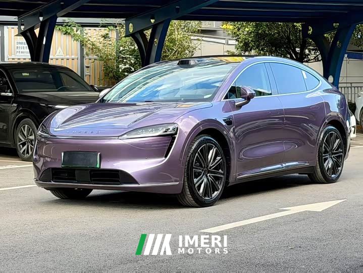 Luxeed Zhiji R7 Pure Electric 802km Max