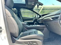 Cadillac XT4 28T FWD Luxury - ფოტო 14